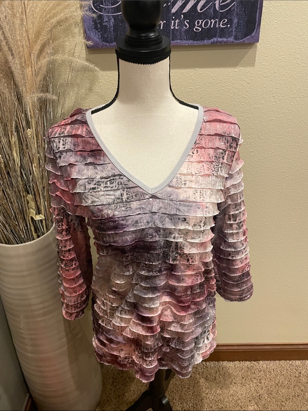 Y2K Pink Purple Ruffled V-Neck 3/4 Sleeve Top Pink Silver Leopard Whimsigoth M